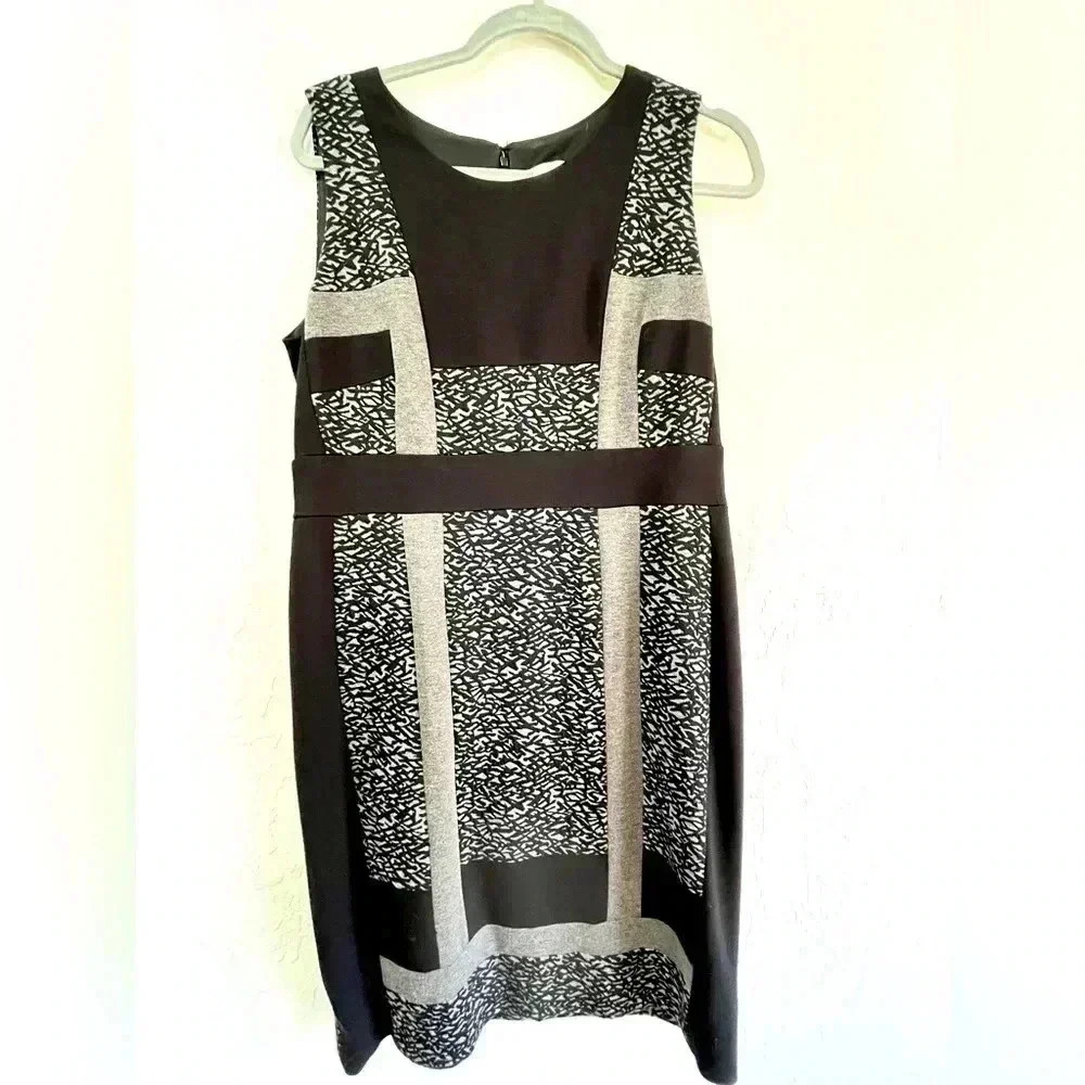 Chico’s Ponte Knit Black‎ Gray Sleeveless Sheath Shift Midi Dress Size 1 Medium